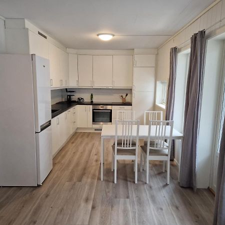 Hillegard Apartment Lærdalsøyri Екстериор снимка